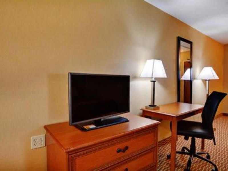 Quality Inn Westfield - Springfield Ngoại thất bức ảnh